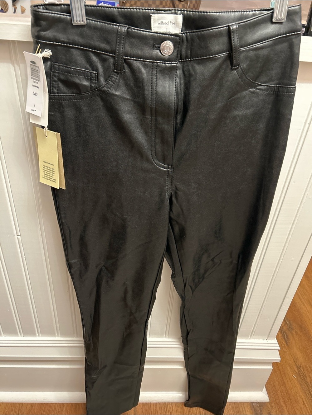 Wilfred Free Faux Leather Pants Black Size 2 NWT Aritzia High Rise Slim